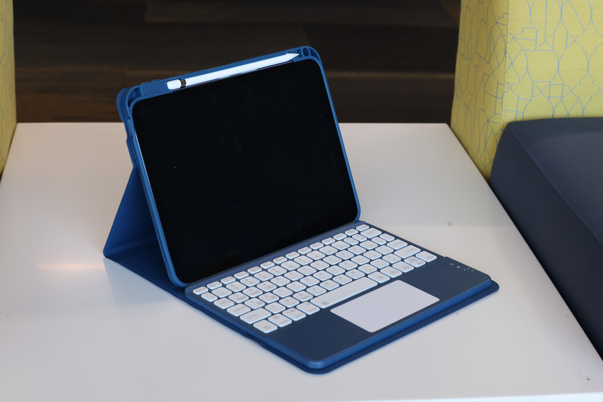 iPad Front View