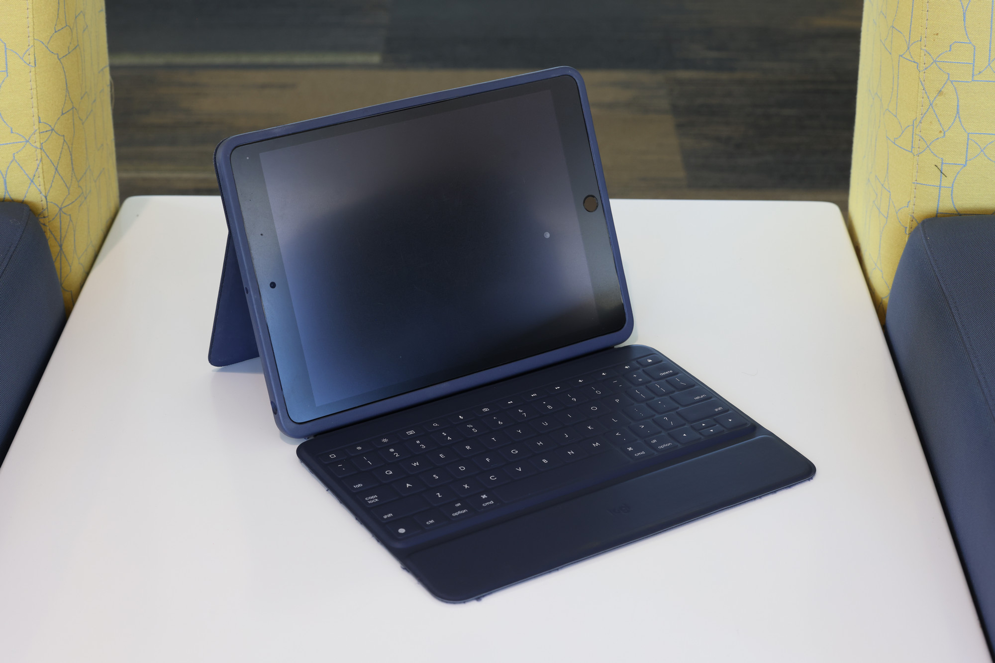 iPad Front View